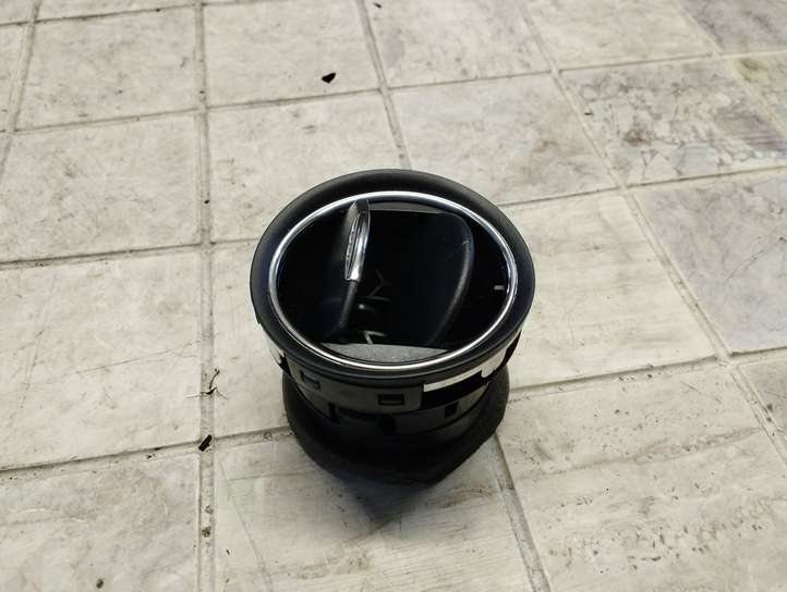 Ford Mondeo MK IV (2007 - 2014)  6M21U018B09 Боковая воздушный дефлектор