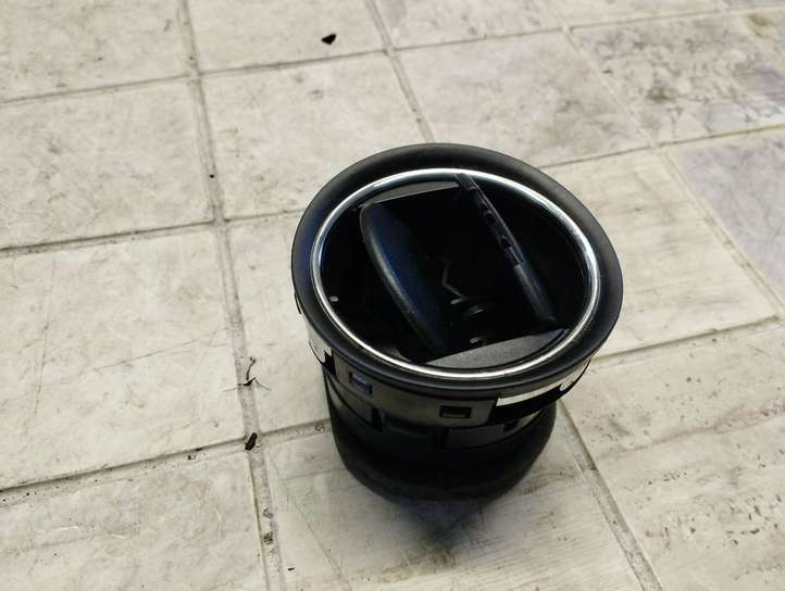 Ford Mondeo MK IV (2007 - 2014)  6M21U018B09 Боковая воздушный дефлектор