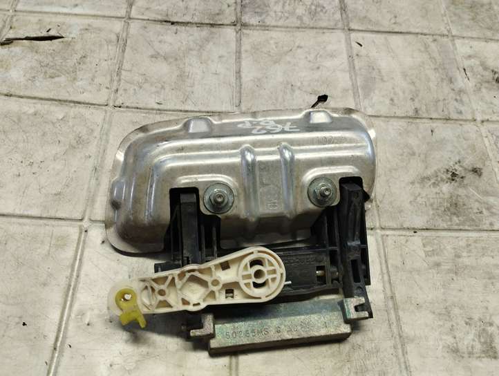 Opel Zafira (2003 - 2006)  50265MS Наружная ручка