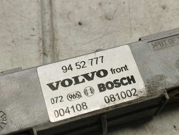 Volvo V70 (2000 - 2004)  9452777 Датчик удара надувных подушек