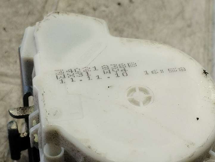 Ford Fiesta (2009 - 2012)  8V51A611B69AF Задний ремень безопасности