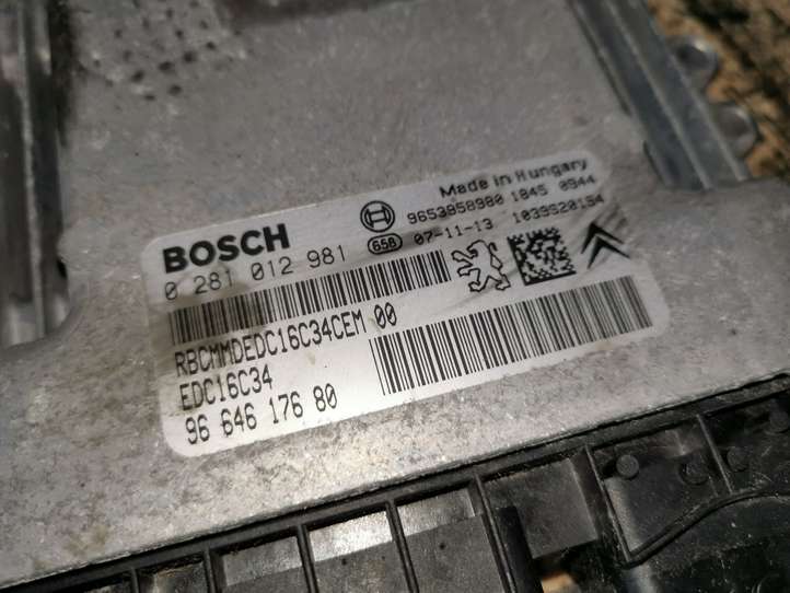Citroen C4 Picasso (2006 - 2013)  0281012981 Блок управления двигателя