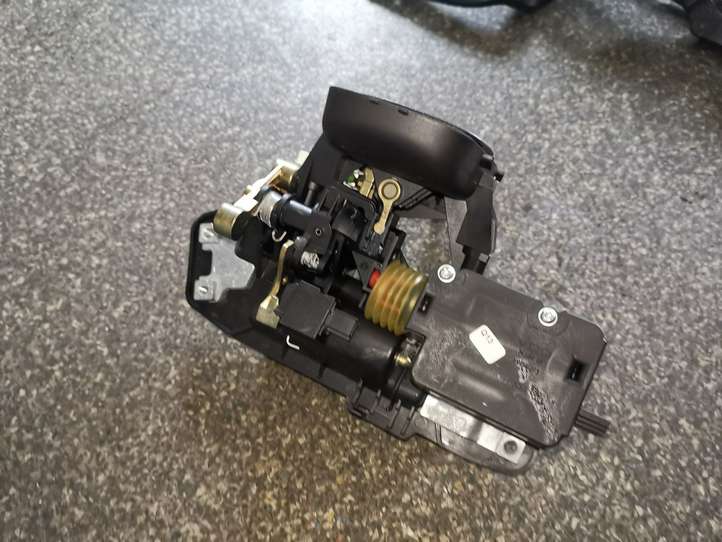 Mercedes-Benz E W211 (2002 - 2009)  A2117400093 Ручка задней крышки
