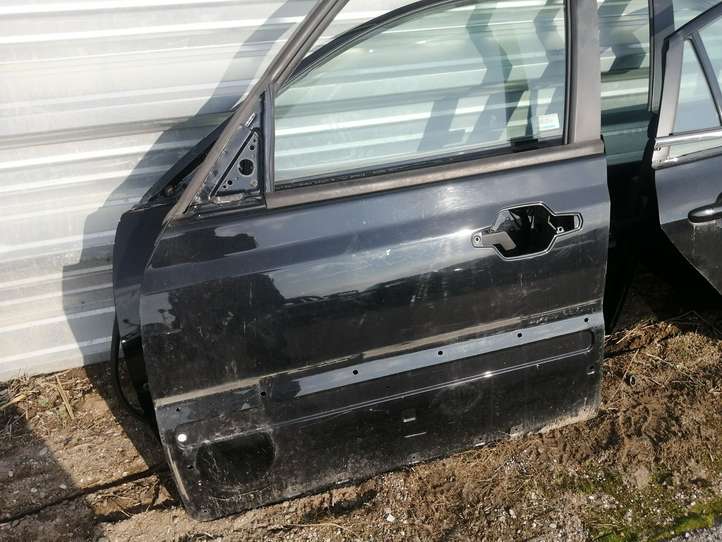 Hyundai Terracan (2004 - 2007)   Дверь