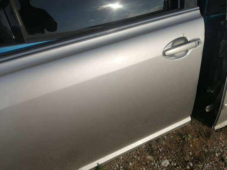 Toyota Avensis T250 (2006 - 2009)   Дверь