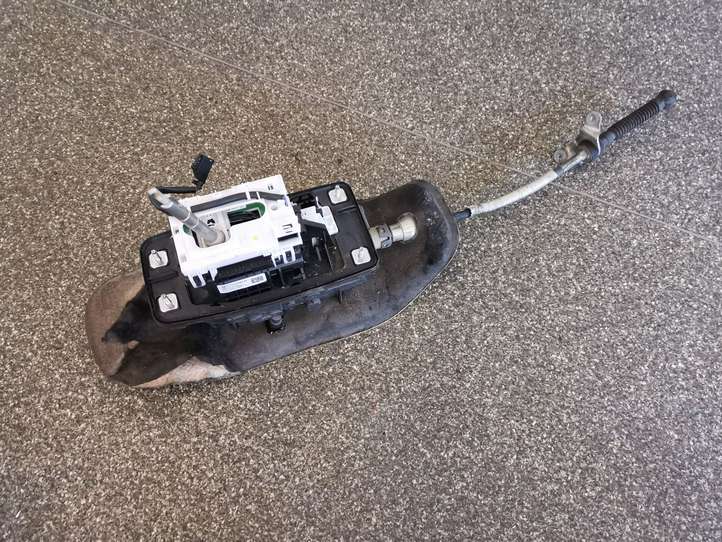 Audi A4 (2011 - 2015)  8K1713041H Механизм переключения передач (кулиса) (в салоне)