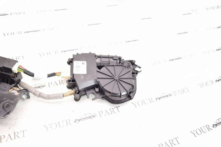 BMW X3 F25 (2010 - 2017)  7249578 Привод замка задней двери