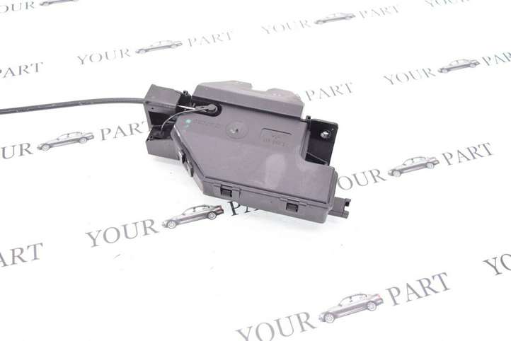 BMW 3 E90 E91 (2005 - 2012)  7840617 Замок задней крышки
