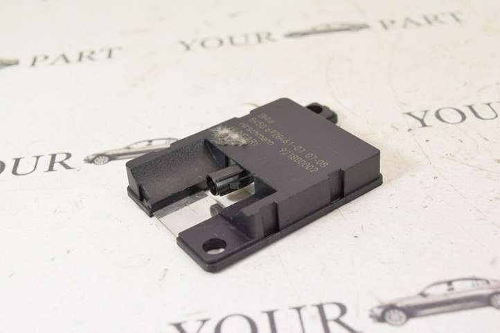 BMW 5 E60 E61 (2004 - 2010)  6928461 Антенна Bluetooth