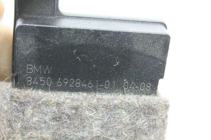 BMW 5 E60 E61 (2004 - 2010)  6928461 Антенна Bluetooth