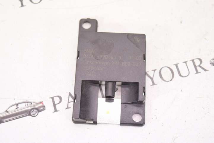 BMW 5 E60 E61 (2004 - 2010)  6928461 Антенна Bluetooth