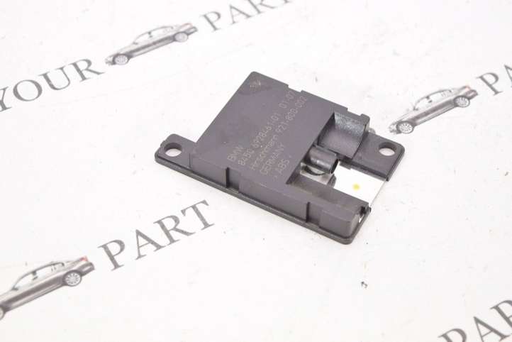 BMW 5 E60 E61 (2004 - 2010)  6928461 Антенна Bluetooth