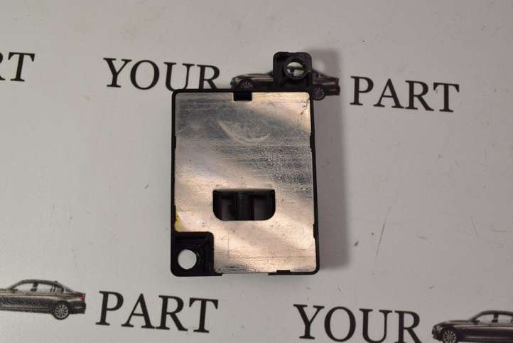BMW 5 E60 E61 (2004 - 2010)  6928461 Антенна Bluetooth