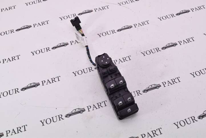 BMW X3 F25 (2010 - 2017)  9208111 Кнопка стеклоподъемников