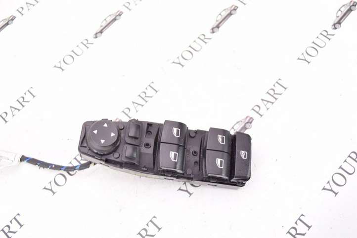 BMW X3 F25 (2010 - 2017)  9208111 Кнопка стеклоподъемников