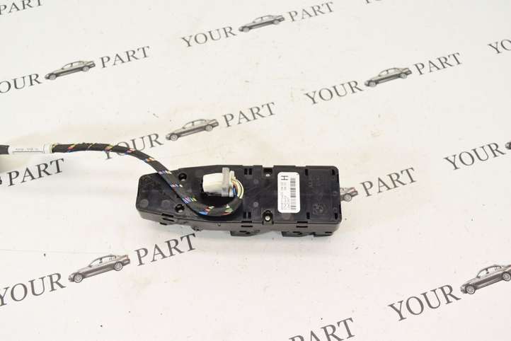 BMW X3 F25 (2010 - 2017)  9208111 Кнопка стеклоподъемников