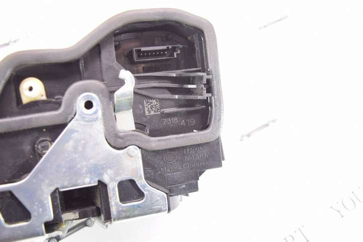 BMW X3 F25 (2010 - 2017)  7318419 Передняя звукоизоляция