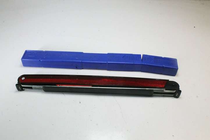 BMW 3 E90 E91 (2005 - 2012)  6770487 Аварийный знак