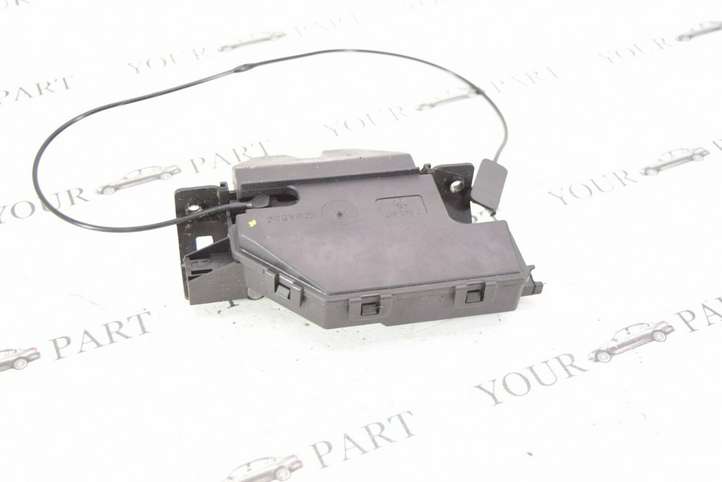 BMW 3 E90 E91 (2005 - 2012)  7840617 Замок задней крышки