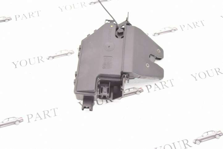 BMW 3 E90 E91 (2005 - 2012)  7840617 Замок задней крышки