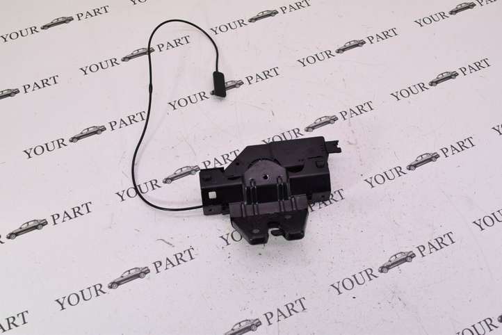 BMW 3 E90 E91 (2005 - 2012)  7840617 Замок задней крышки