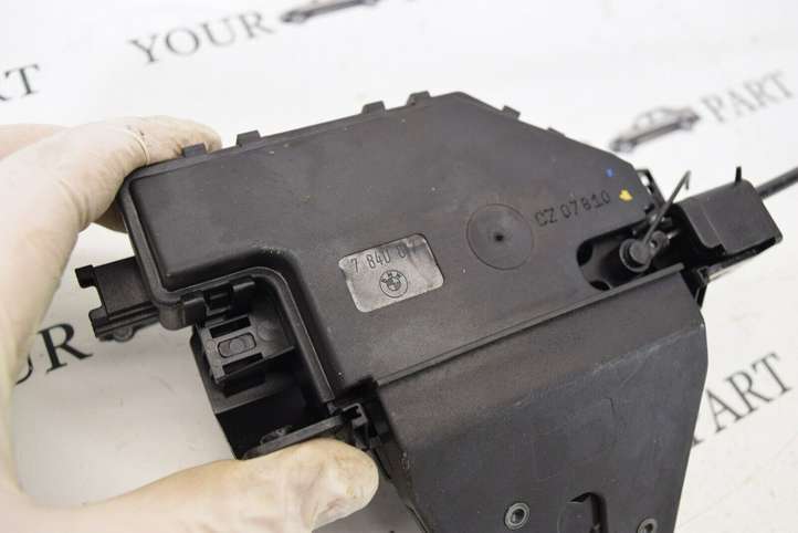 BMW 3 E90 E91 (2005 - 2012)  7840617 Замок задней крышки