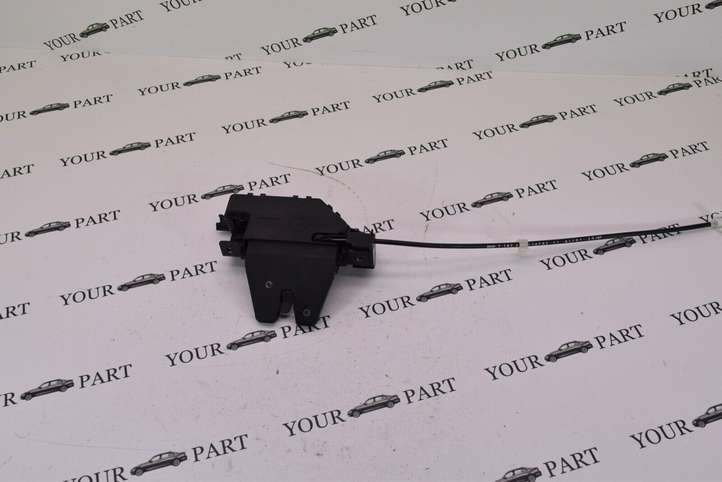BMW 3 E90 E91 (2005 - 2012)  7840617 Замок задней крышки
