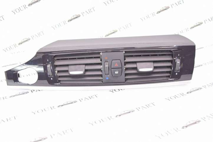BMW X3 F25 (2010 - 2017)  9184742 Центральный дефлектор