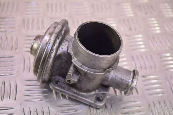 BMW X5 E53 (1999 - 2006)  7785452 Клапан EGR