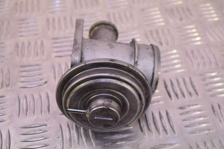 BMW X5 E53 (1999 - 2006)  7785452 Клапан EGR