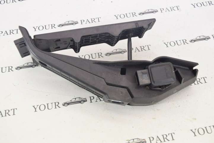 BMW X5 E53 (1999 - 2006)  6762480 Педаль акселератора
