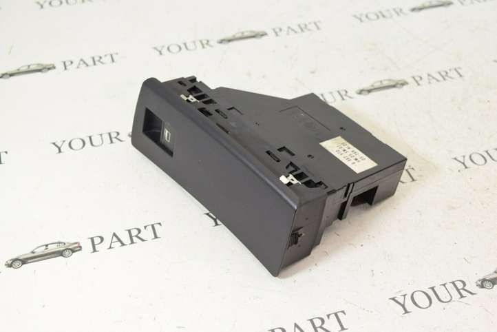 BMW X5 E53 (1999 - 2006)  6962510 Кнопка стеклоподъемников