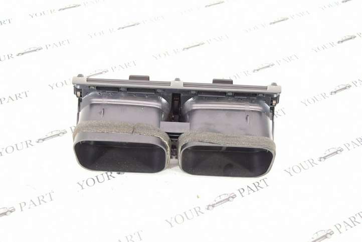 BMW X5 E53 (1999 - 2006)  8402221 Центральный дефлектор