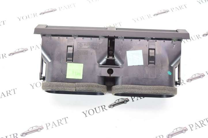 BMW X5 E53 (1999 - 2006)  8402221 Центральный дефлектор