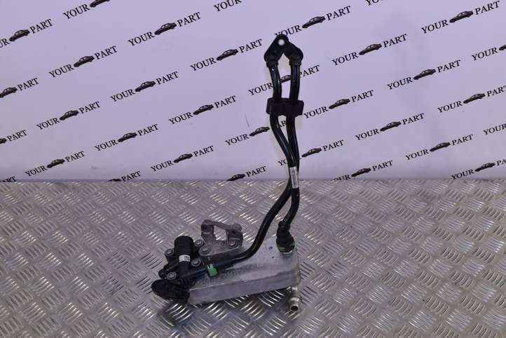 BMW 3 F30 F35 F31 (2012 - 2018)  8514515 Масляный радиатор коробки передач