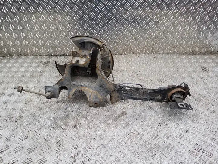 Ford Mondeo MK IV (2007 - 2014)   Задний поворотный кулак (ступица, цапфа)