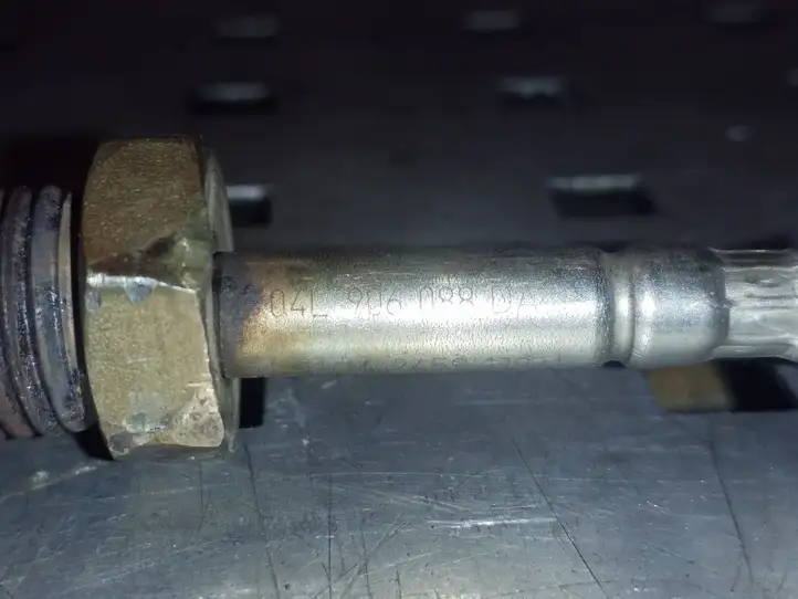 Volkswagen PASSAT B8 (2015 - )  04L906088DA Датчик температуры выхлопного газа