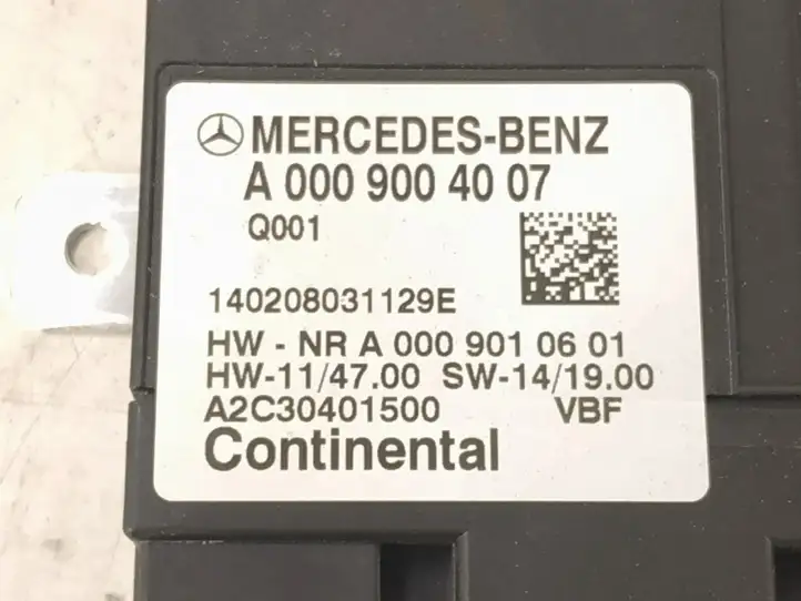 Mercedes-Benz S W222 (2013 - ) Блок управления топливным насосом — фото 2