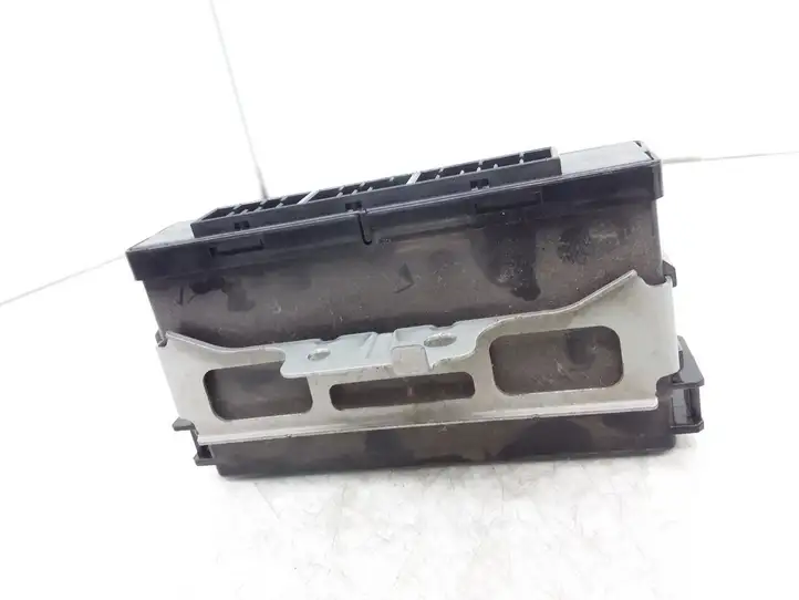 Subaru Outback (2003 - 2007) 88281AG060 Модуль комфорта — фото 2