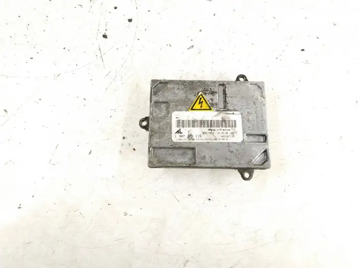 Audi A4 S4 B7 8E 8H (2004 - 2009) Блок розжига ксенона — фото 1