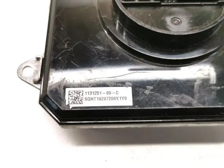 Tesla Model 3 (2017 - 2023) 1131251-99-C Блок розжига ксенона — фото 3