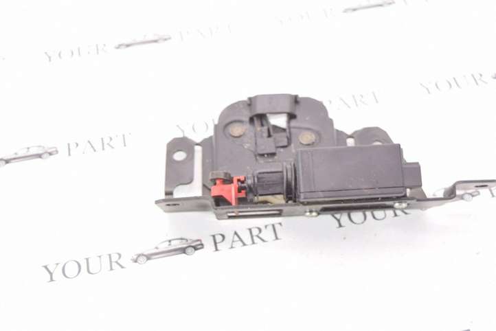 BMW 3 E46 (1998 - 2005)  7057364 Замок задней крышки