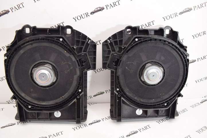 BMW 5 F10 F11 (2009 - 2016)  9195199 Комплект звуковой системы