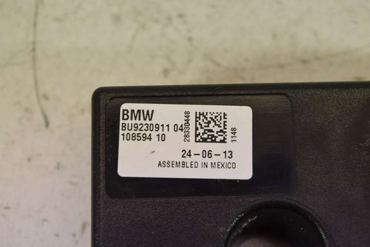 BMW 1 F20 F21 (2011 - 2019)  BU9230911 Усилитель антенны