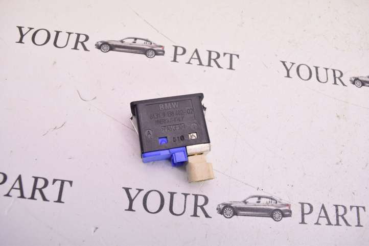 BMW X3 F25 (2010 - 2017)  9138402 Разъем AUX