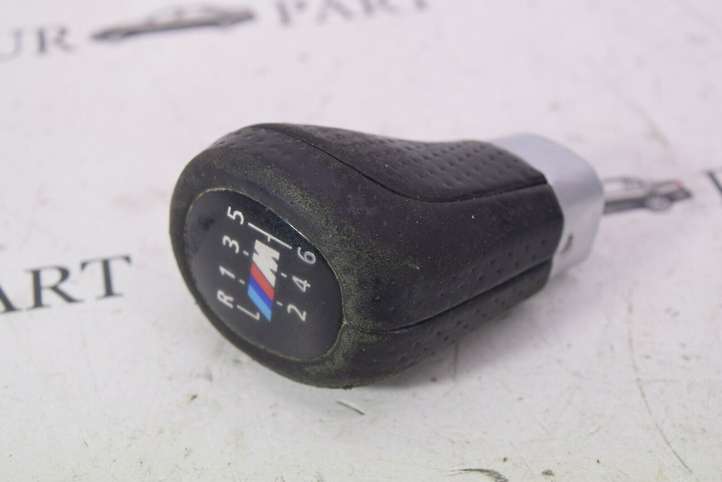 BMW 3 E90 E91 (2005 - 2012)   Отделка рычага переключения передач (кожа, головка)