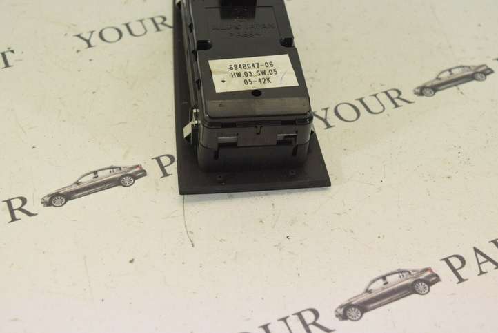 BMW 3 E90 E91 (2005 - 2012)  6948647 Кнопка стеклоподъемников