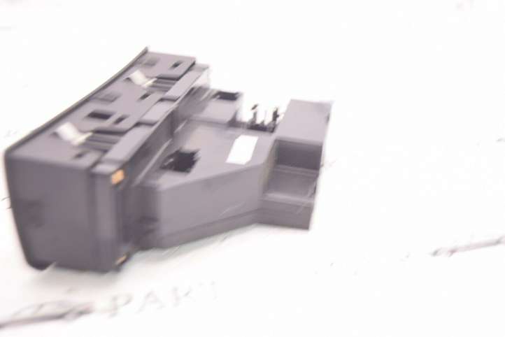 BMW X5 E53 (1999 - 2006)  6944556 Кнопка стеклоподъемников