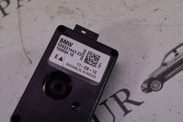 BMW 1 F20 F21 (2011 - 2019)  9231443 Фильтр антенны