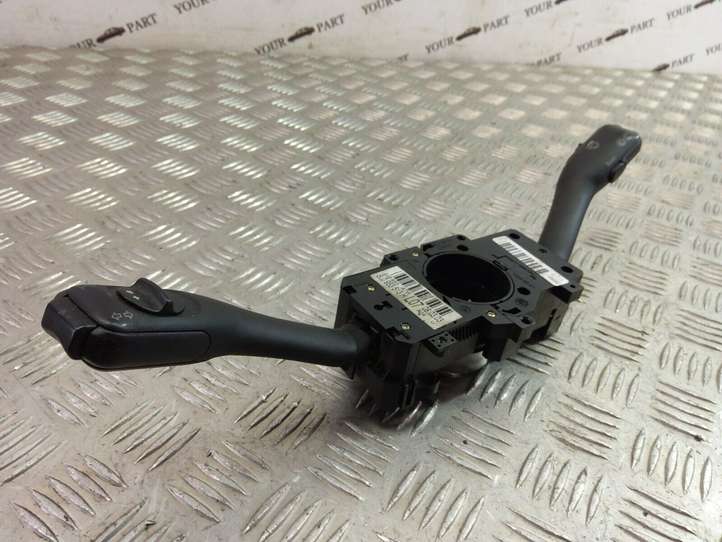 Audi A6 (2001 - 2004)  8L0953513 Комплект ручек